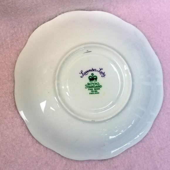 Royal Standard bone china tea cup set - Picture 7 of 7